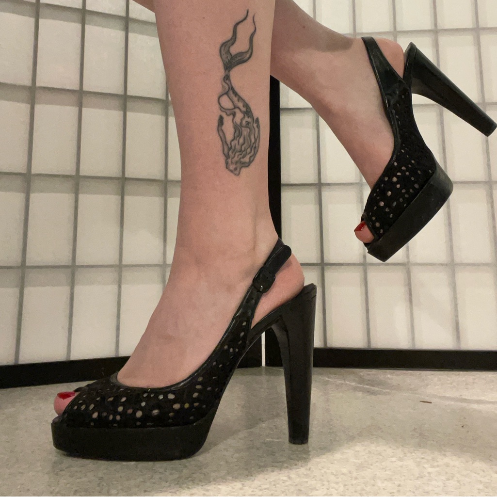 Stuart Weitzman Lace Platform Heels Sling-Back Open Toe